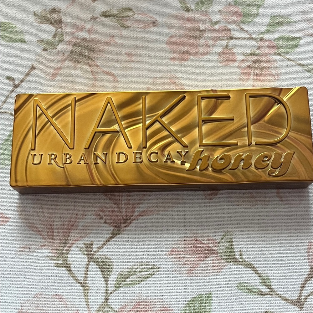 Urban Decay Naked Honey Eyeshadow Palette